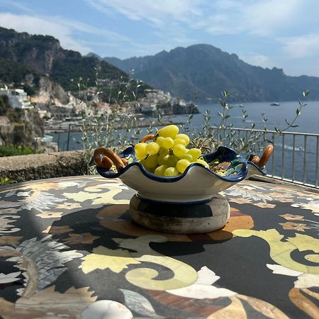 Appartamento Di Raphael Con Discesa Privata Al Mare アマルフィ エクステリア 写真